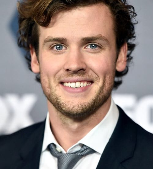 Jack Cutmore-Scott Age, Career, Family, Net Worth, Bio 2024